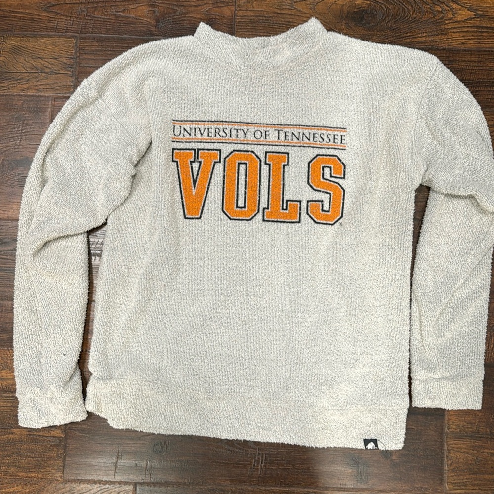 University of Tennessee Vols sweater. Size small.